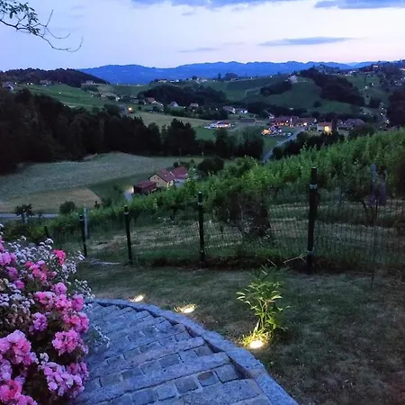 Weinberghaus * Ratsch an der Weinstrasse