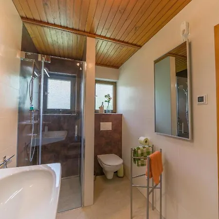 Weinberghaus Holiday home Ratsch an der Weinstrasse