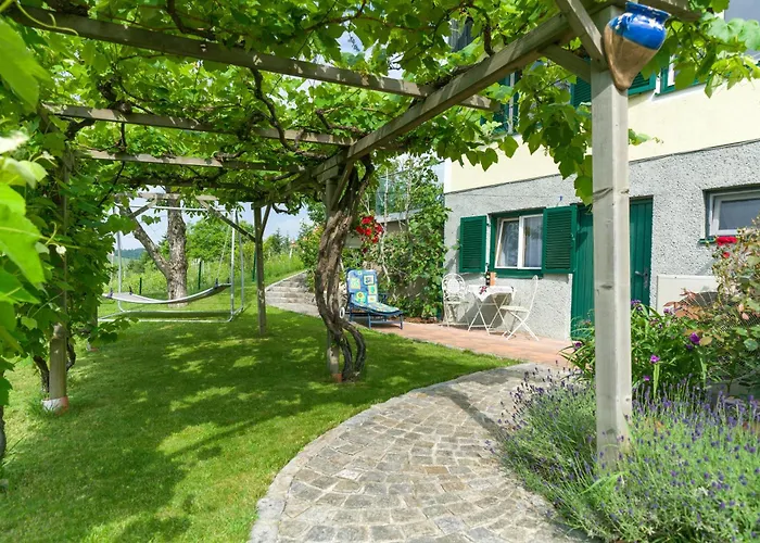 Weinberghaus بيت للعطل *