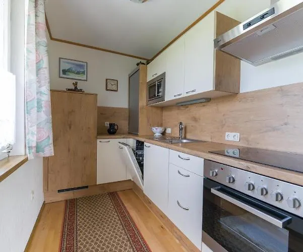 Weinberghaus بيت للعطل